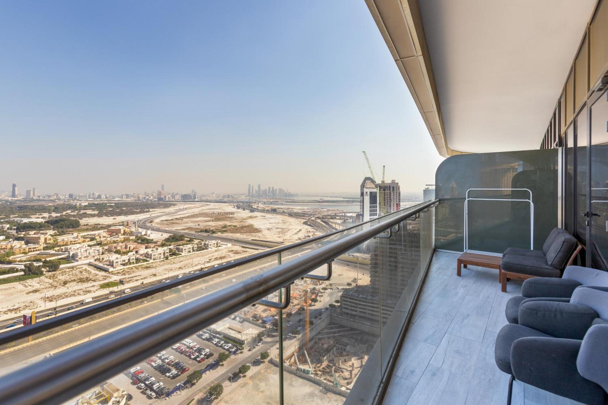 Modern 1Br Apartment, High Floor, Near Dubai Mall Eksteriør bilde